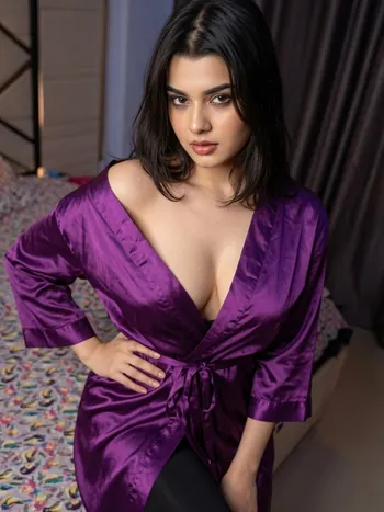 Agra call girls hotel delivery